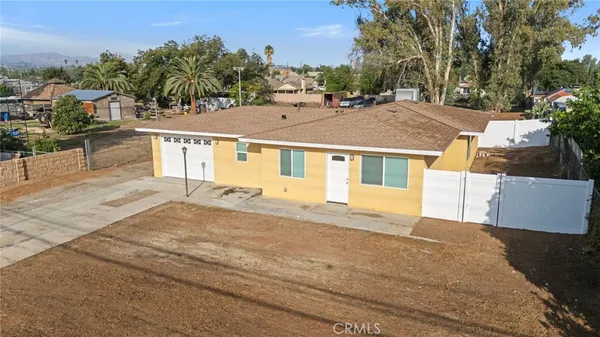 $3,200 | 9219 Colorado Avenue, Riverside, CA 92503