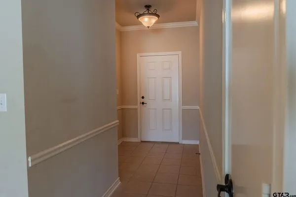 $1,900 | 421 West Cumberland Road, Unit 703, Tyler, TX 75703