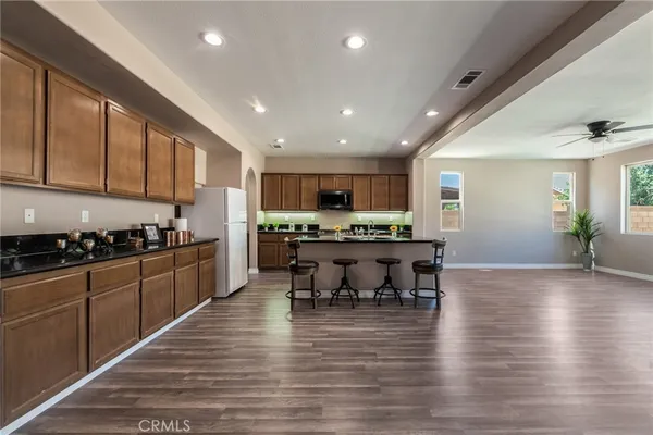 $3,350 | 44435 Byron Drive, Lancaster, CA 93535