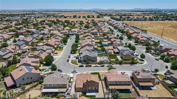 $3,350 | 44435 Byron Drive, Lancaster, CA 93535