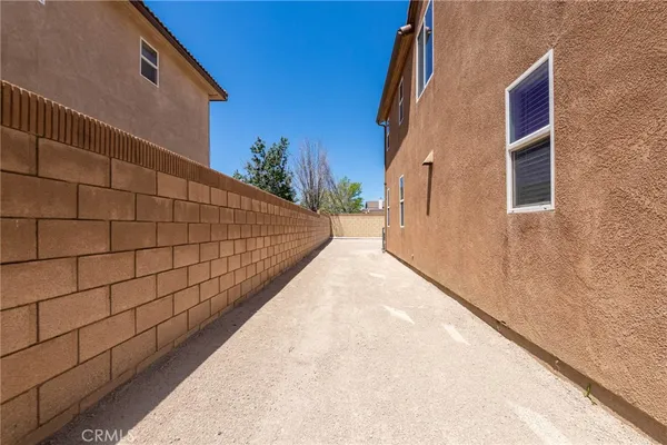 $3,350 | 44435 Byron Drive, Lancaster, CA 93535