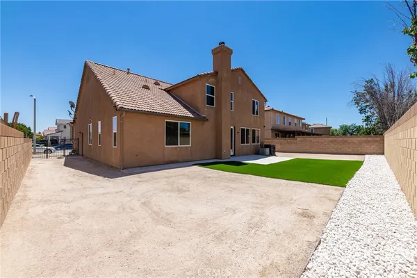 $3,350 | 44435 Byron Drive, Lancaster, CA 93535