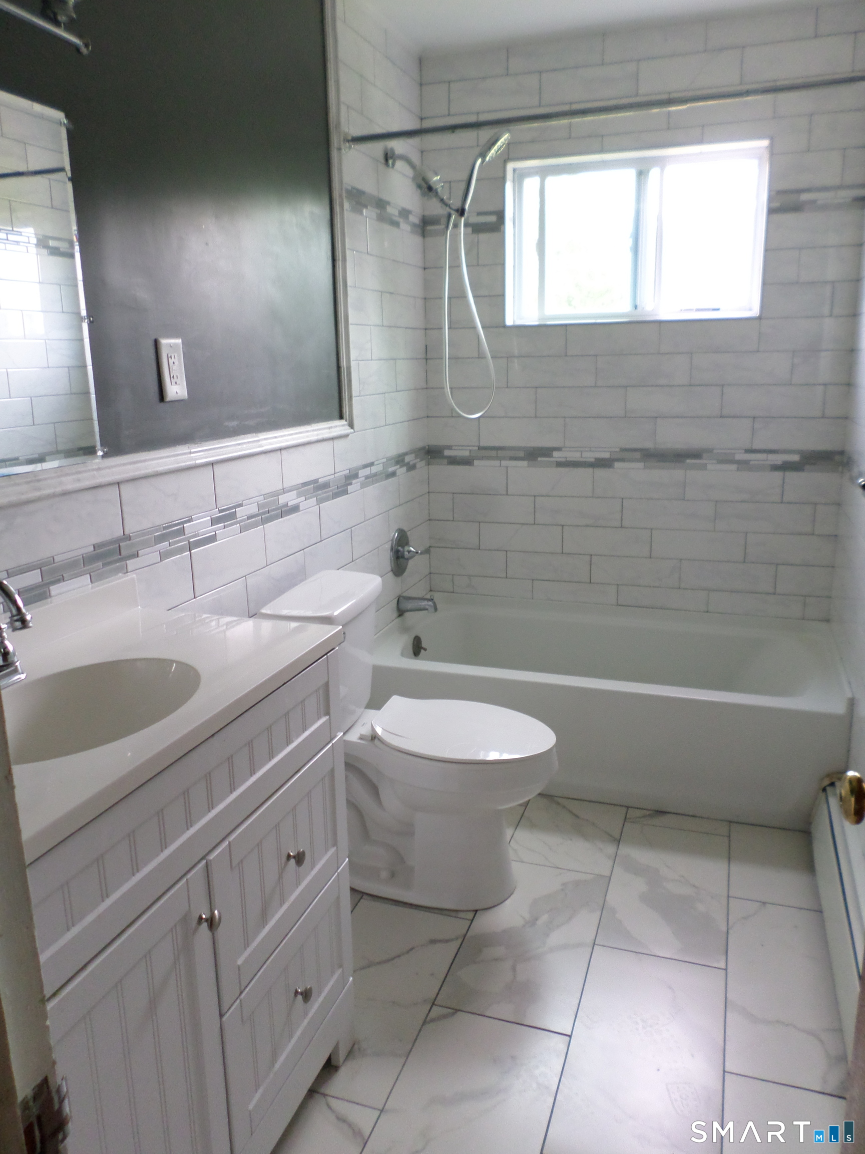 7 Craigmore Road Bloomfield, CT 06002 - Photo 17 of 20
