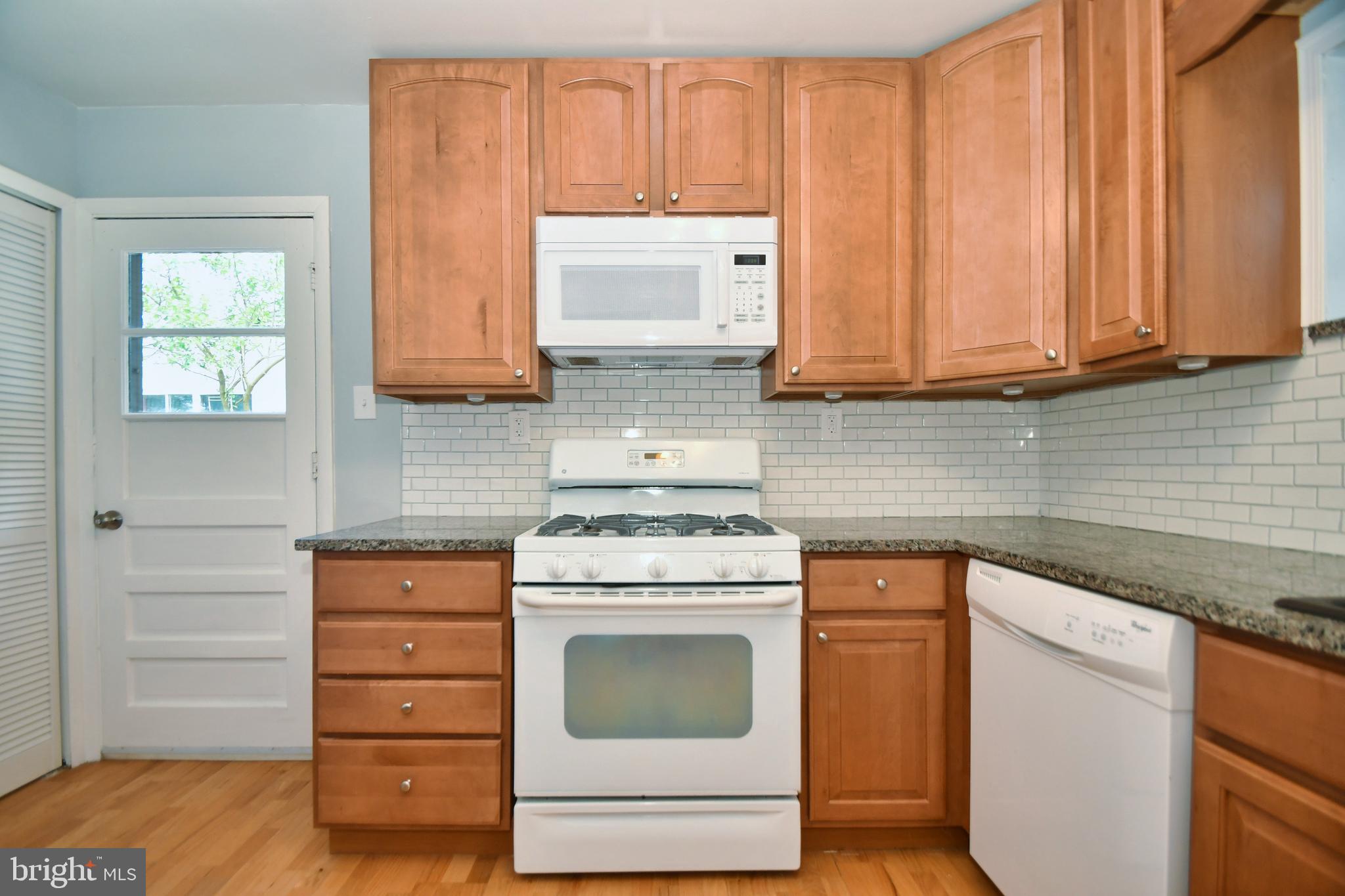 2467 Woodcroft Road Baltimore, MD 21234 - Photo 17 of 26 Gallery Image 17