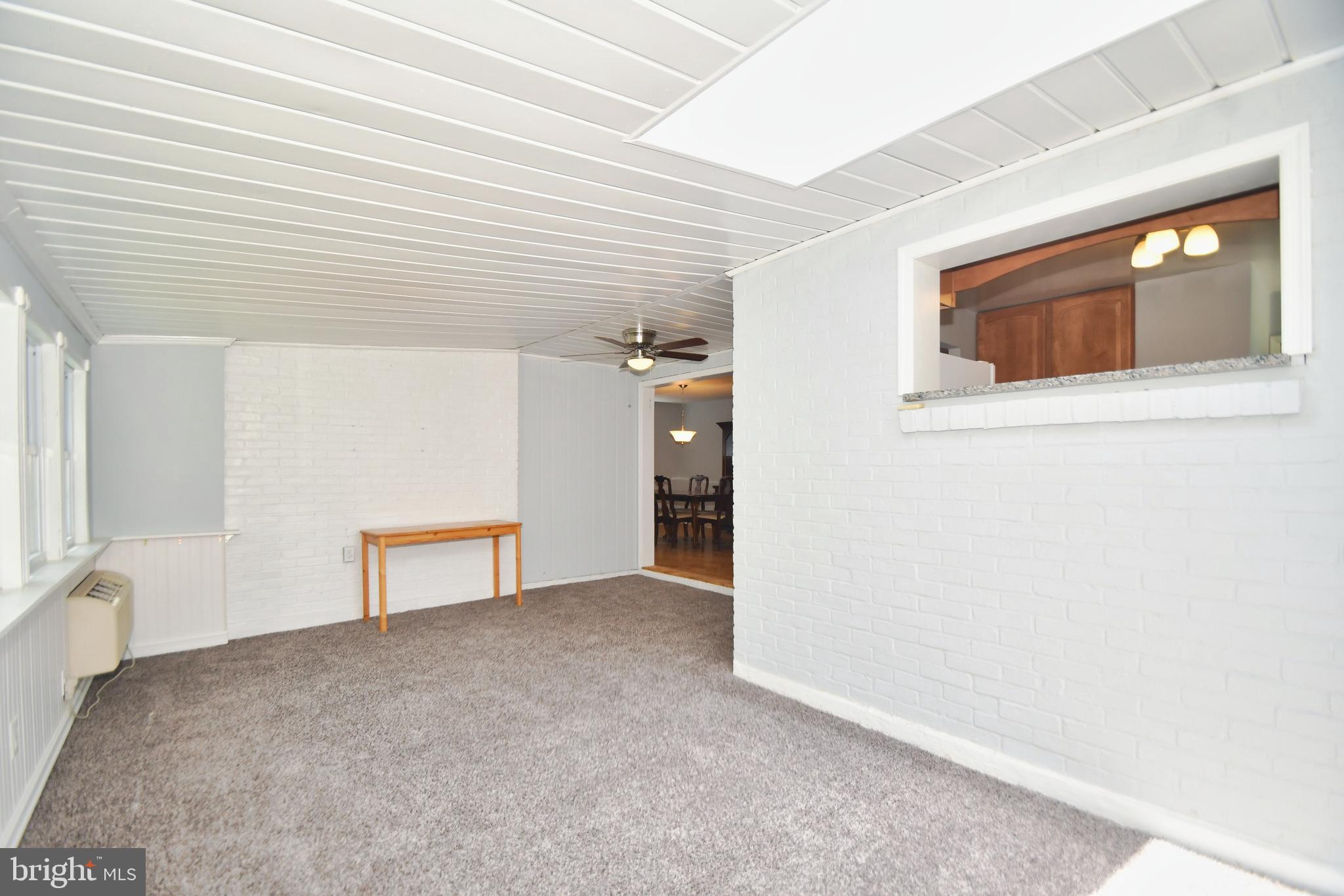 2467 Woodcroft Road Baltimore, MD 21234 - Photo 25 of 26 Gallery Image 25
