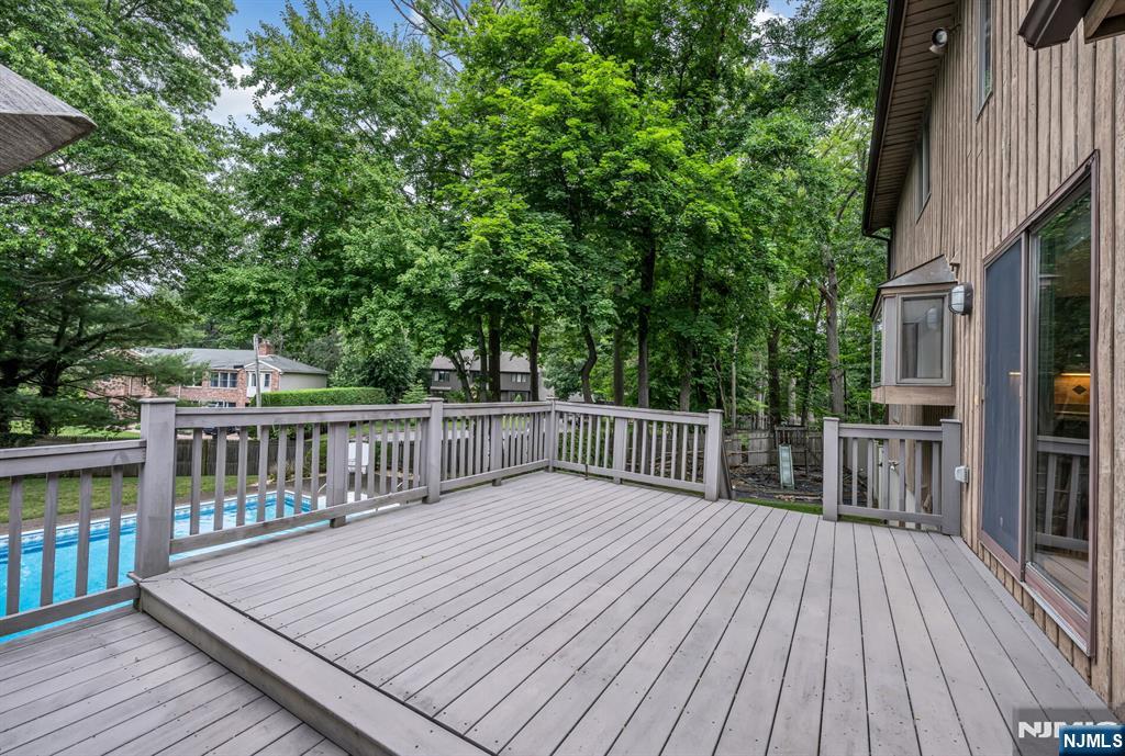12 Jason Woods Road Closter, NJ 07624 - Photo 35 of 36