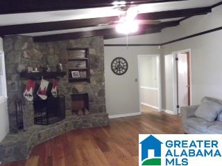 924 Ridgewood Circle Birmingham, AL 35235 - Photo 9 of 38