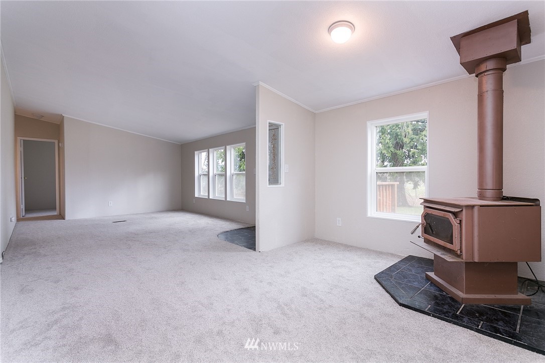 1381 East Axton Road Bellingham, WA 98226 - Photo 13 of 29 Gallery Image 13