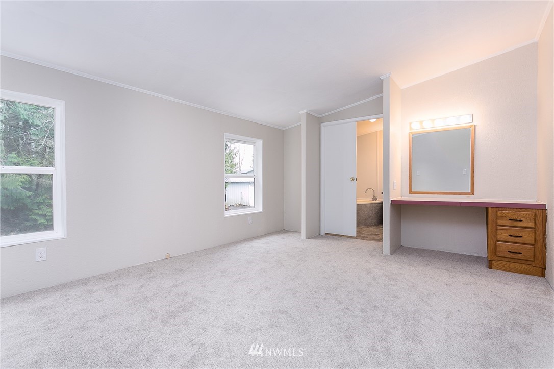 1381 East Axton Road Bellingham, WA 98226 - Photo 19 of 29 Gallery Image 19
