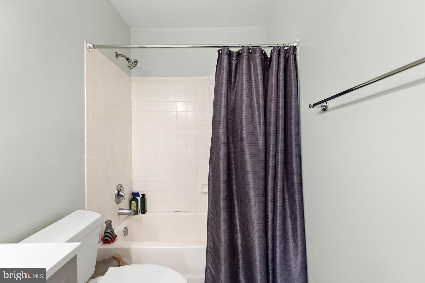 3939 Tallow Tree Place Fairfax, VA 22033 - Photo 11 of 45