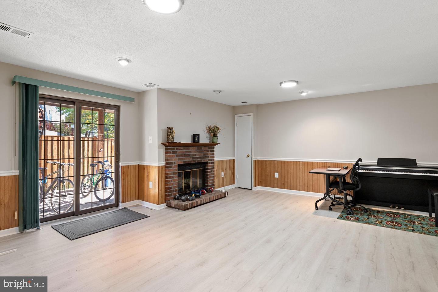 3939 Tallow Tree Place Fairfax, VA 22033 - Photo 34 of 45