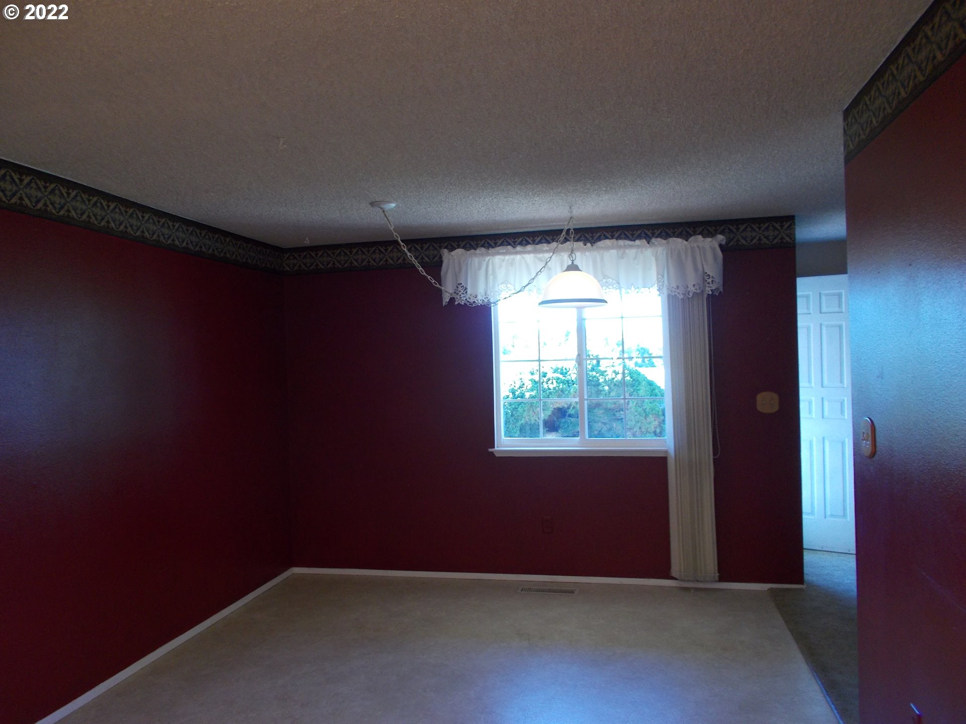2111 Southwest Perkins Avenue Pendleton, OR 97801 - Photo 4 of 14 Gallery Image 4