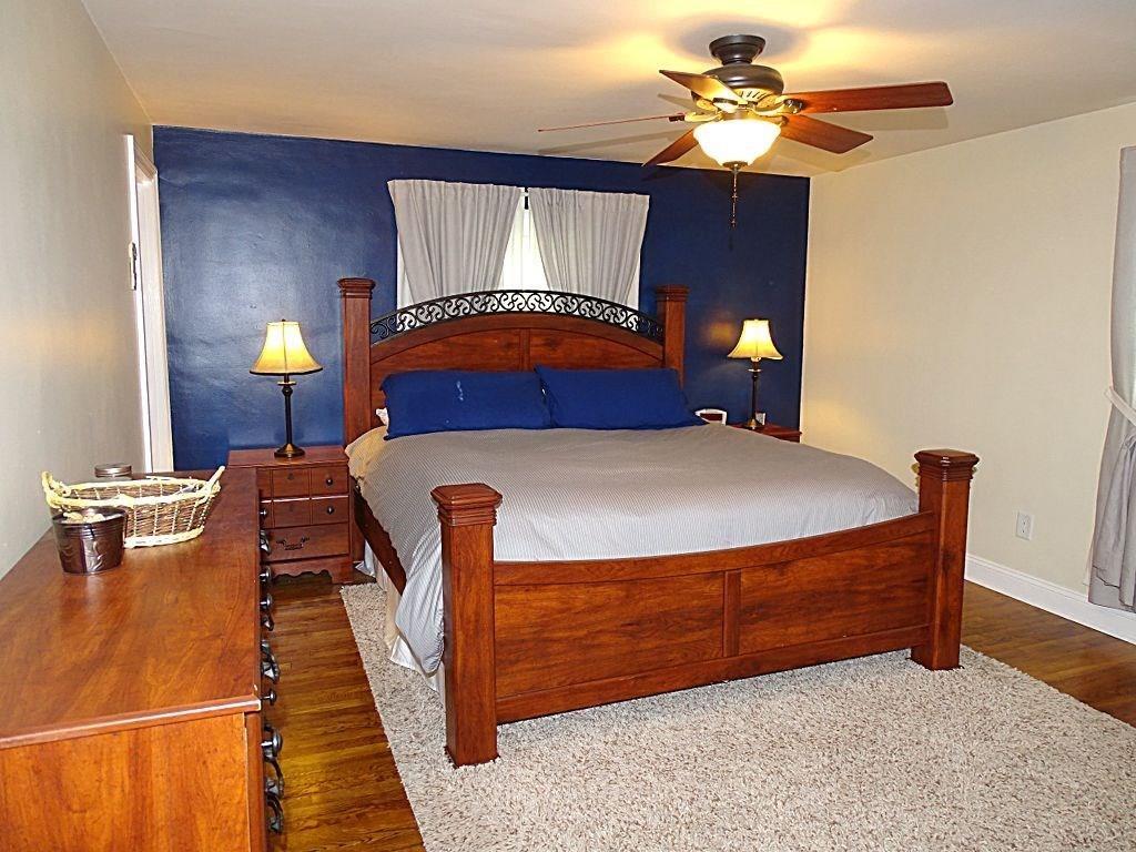 2374 Collins Road Pittsburgh, PA 15235 - Photo 16 of 25 Gallery Image 16
