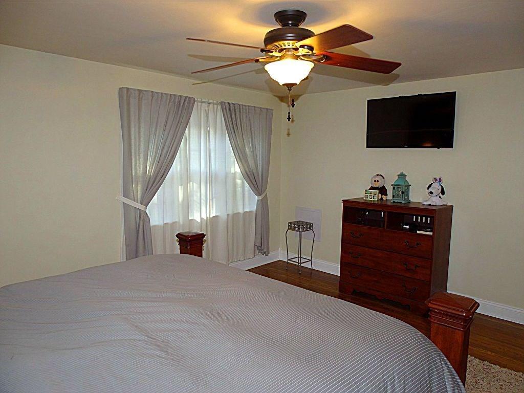 2374 Collins Road Pittsburgh, PA 15235 - Photo 17 of 25 Gallery Image 17