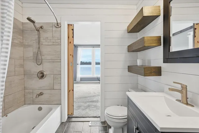 $189,900 | 701 Baker Street West, Amery, WI 54001