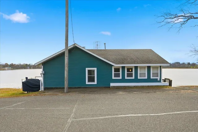 $189,900 | 701 Baker Street West, Amery, WI 54001