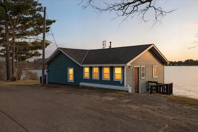 $189,900 | 701 Baker Street West, Amery, WI 54001