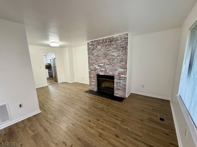 125 Riva Drive Hackettstown, NJ 07840 - Photo 7 of 26