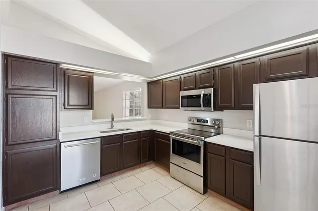 $325,000 | 115 Cobblestone Way, Sanford, FL 32771