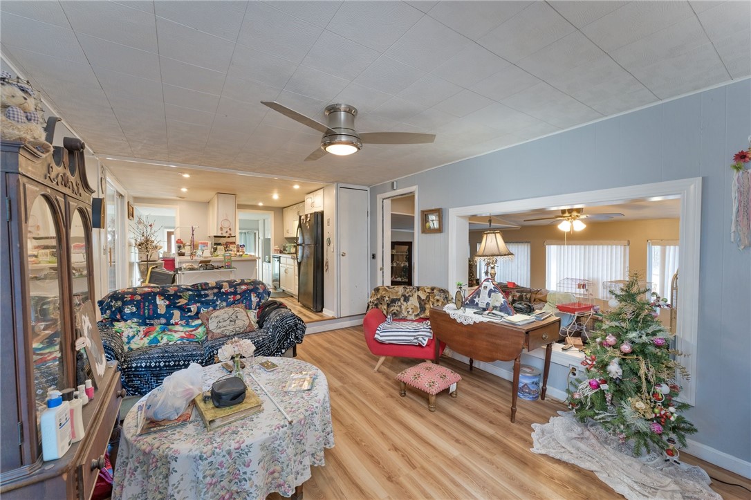 32 Airport Road Coventry, RI 02816 - Photo 2 of 13