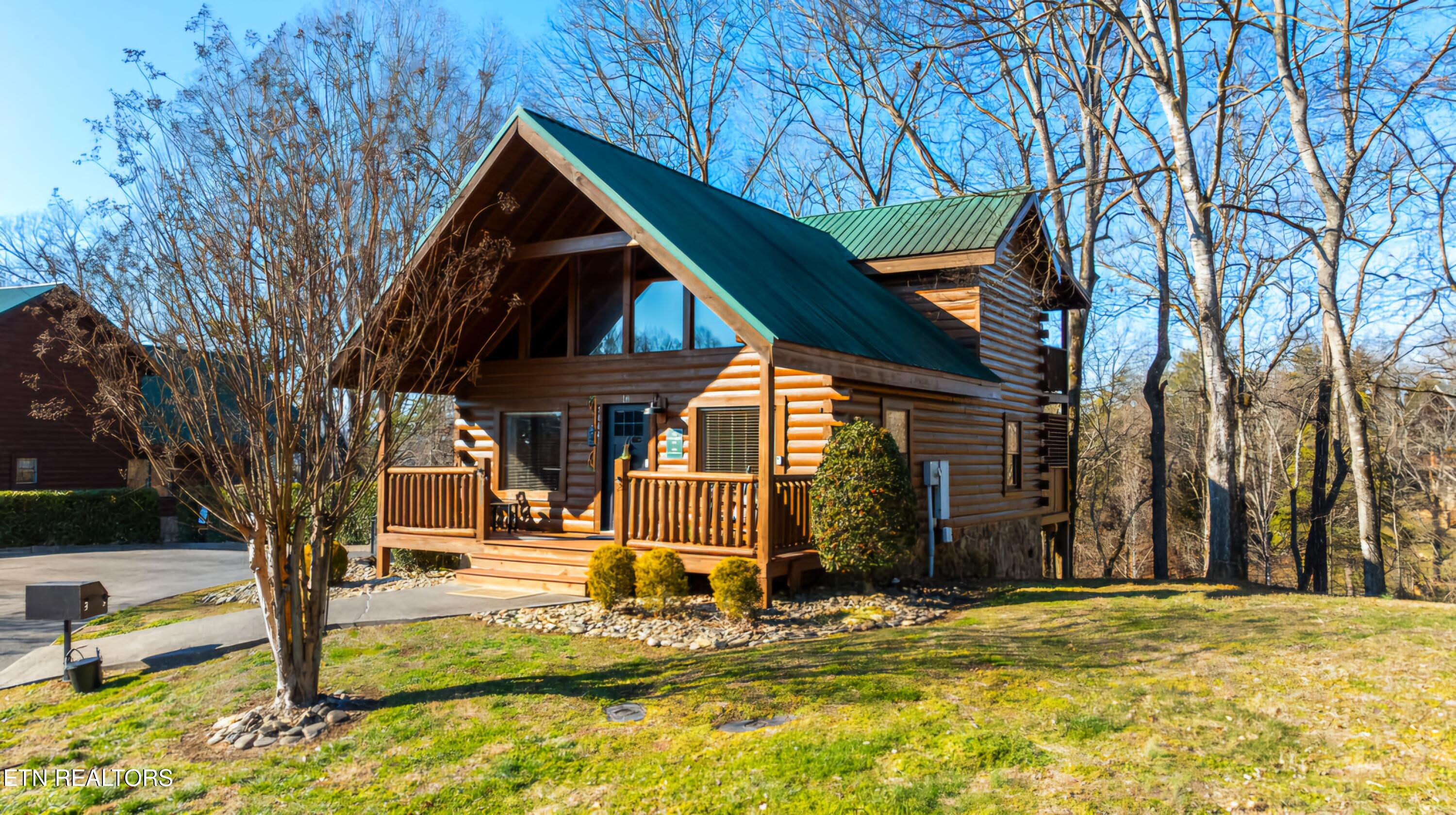 1644 Little Cabin Loop Sevierville, TN 37862 - Photo 2 of 30 1000038092