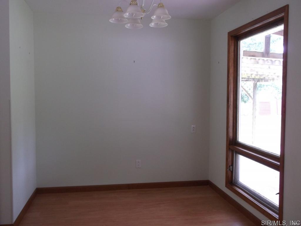 28516 McClusky Road Jerseyville, IL 62052 - Photo 11 of 27 Gallery Image 11