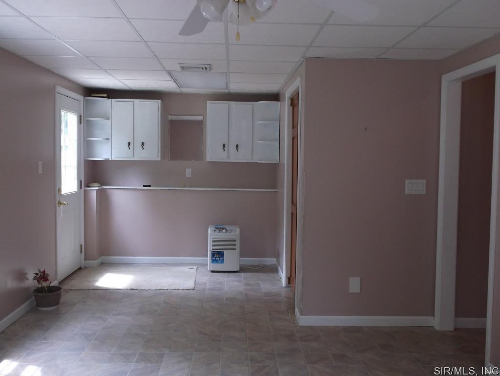 28516 McClusky Road Jerseyville, IL 62052 - Photo 12 of 27 Gallery Image 12