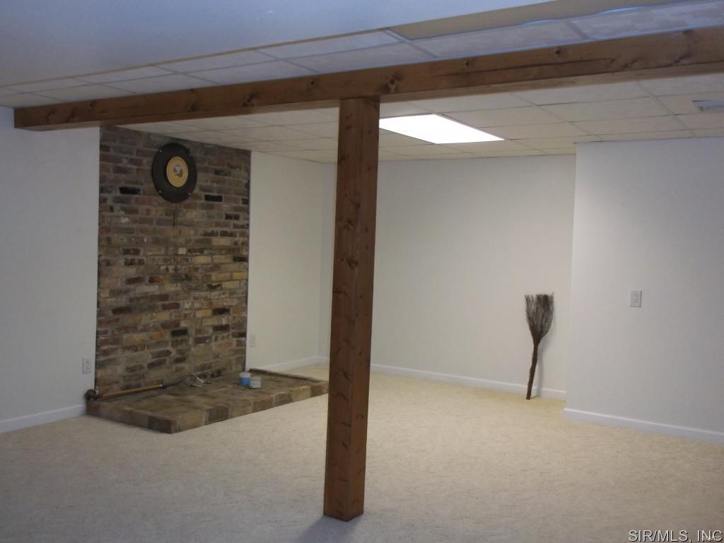 28516 McClusky Road Jerseyville, IL 62052 - Photo 14 of 27 Gallery Image 14