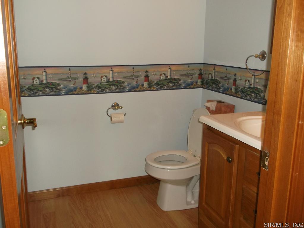 28516 McClusky Road Jerseyville, IL 62052 - Photo 18 of 27 Gallery Image 18