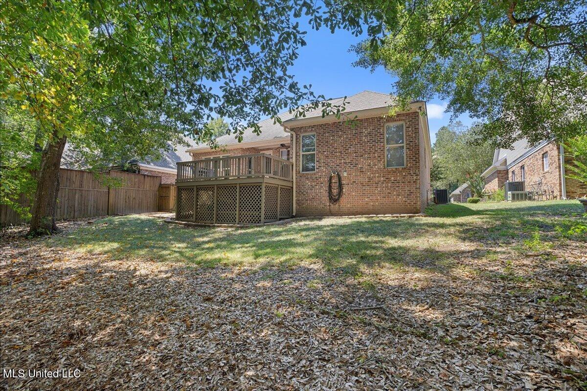 113 Shadow Ridge Road Hattiesburg, MS 39402 - Photo 22 of 27 Back View