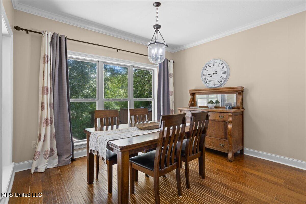 113 Shadow Ridge Road Hattiesburg, MS 39402 - Photo 8 of 27 Dining Room