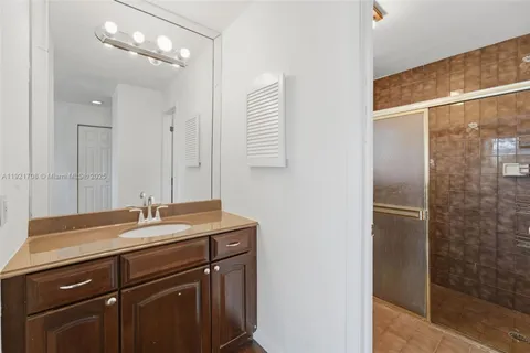 $825,000 | 6919 Southwest 155th Avenue, Miami, FL 33193