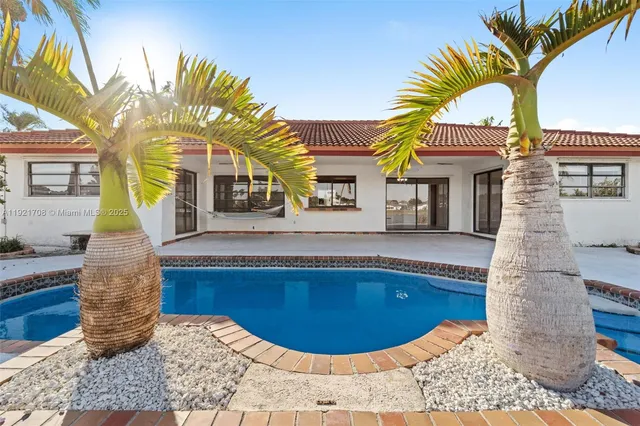 $825,000 | 6919 Southwest 155th Avenue, Miami, FL 33193