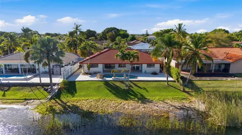 $825,000 | 6919 Southwest 155th Avenue, Miami, FL 33193