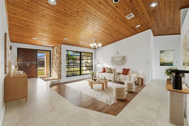 $825,000 | 6919 Southwest 155th Avenue, Miami, FL 33193