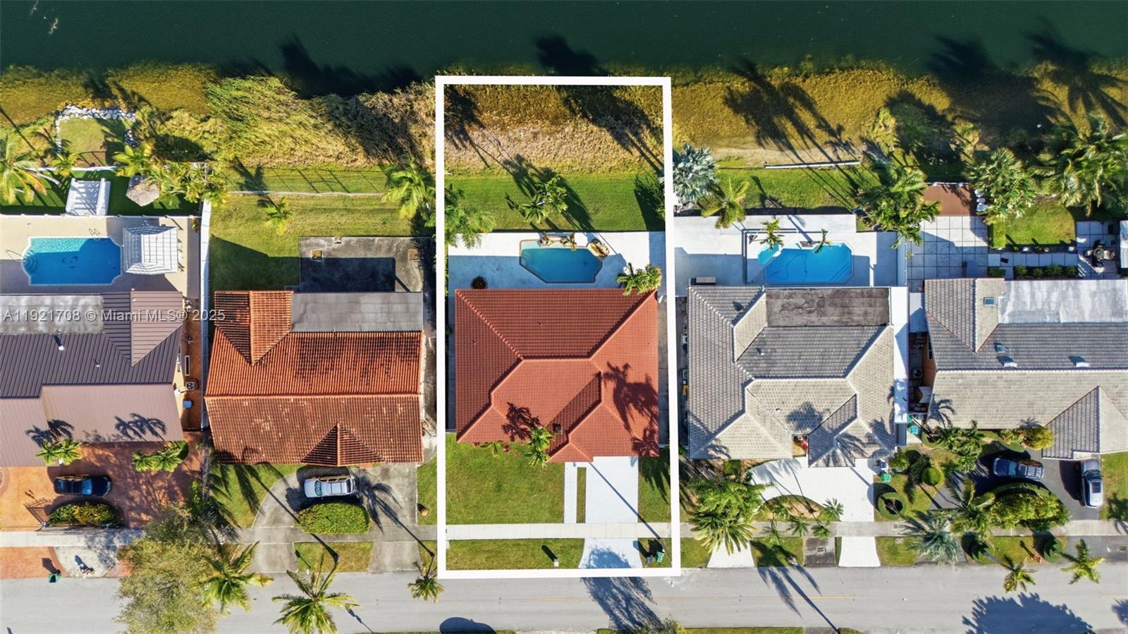 6919 Southwest 155th Avenue Miami, FL 33193 - Photo 31 of 37