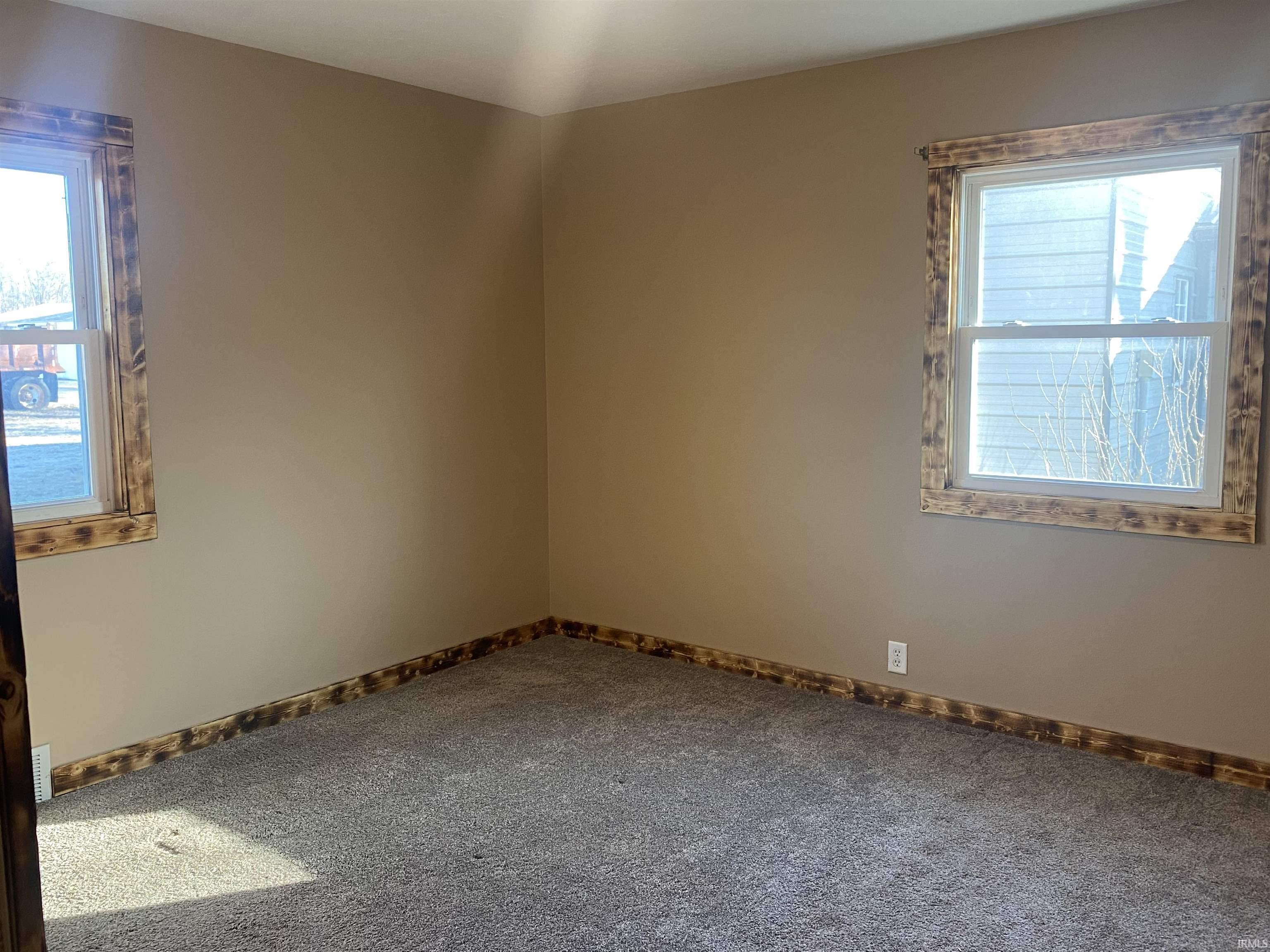 484 West Olson Road Rochester, IN 46975 - Photo 18 of 31