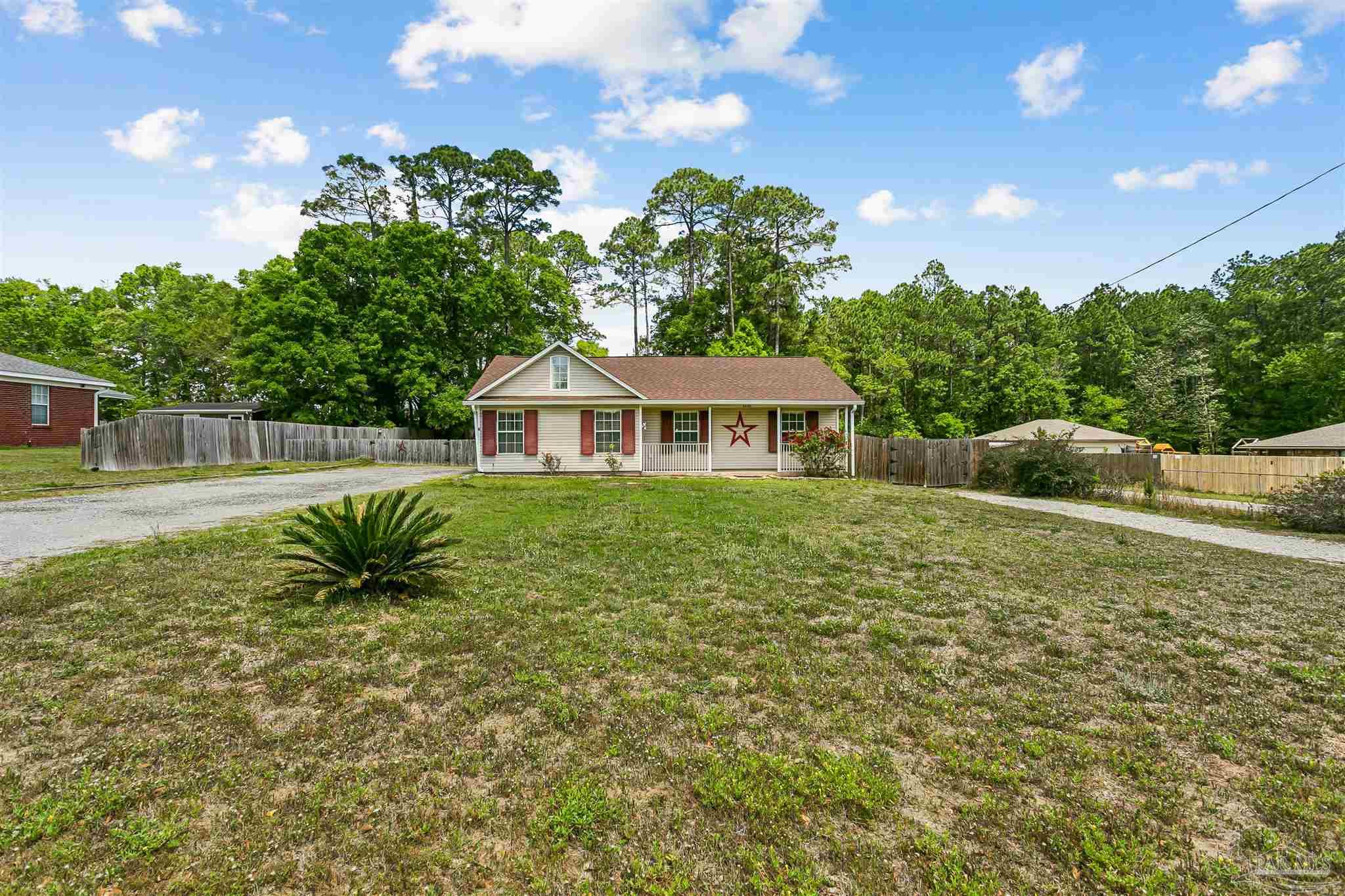 4446 Youpon Road Pensacola, FL 32526 - Photo 3 of 26