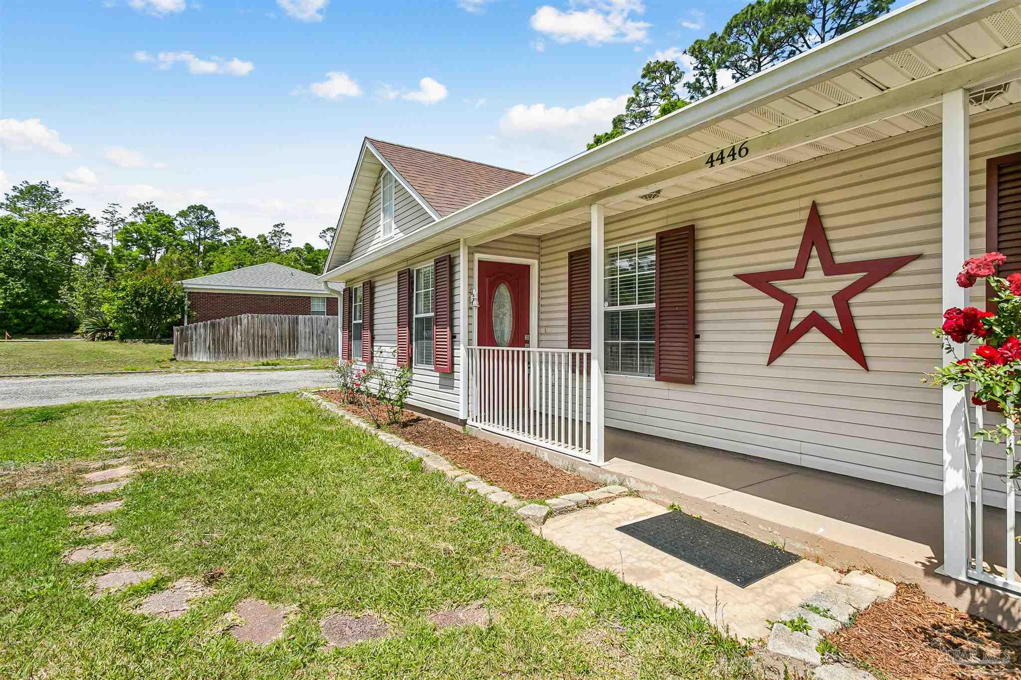 4446 Youpon Road Pensacola, FL 32526 - Photo 4 of 26