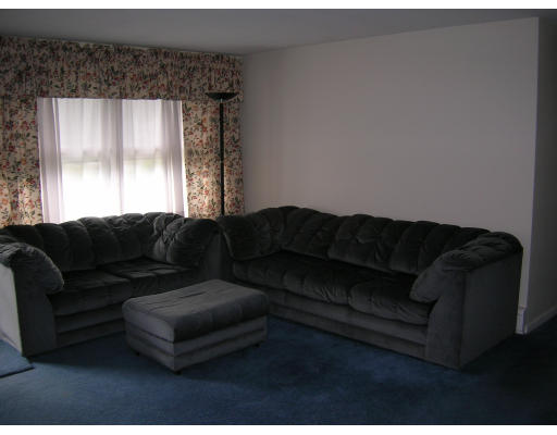 4 Fairfield Road Framingham, MA 01701 - Photo 2 of 14 Gallery Image 2