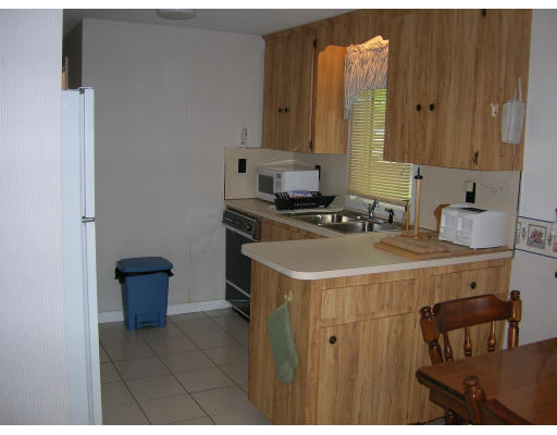 4 Fairfield Road Framingham, MA 01701 - Photo 5 of 14 Gallery Image 5