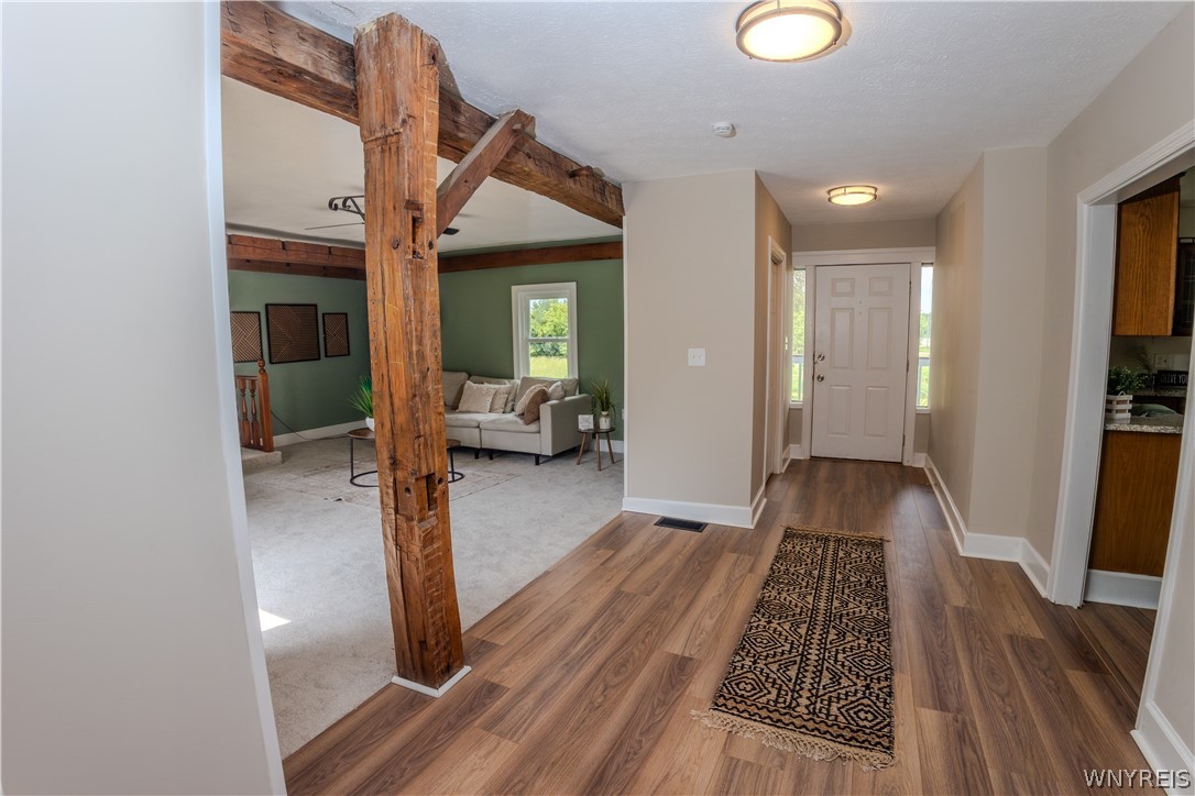 9380 Warsaw Road Le Roy, NY 14482 - Photo 5 of 32 entryway/hallway
