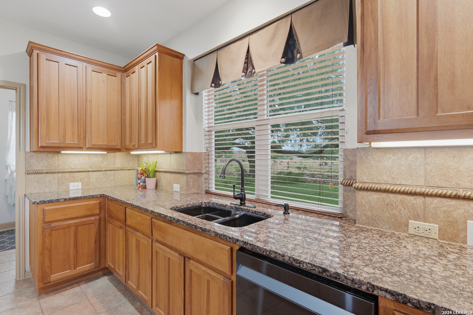 457 Mystic Parkway Spring Branch, TX 78070 - Photo 14 of 57