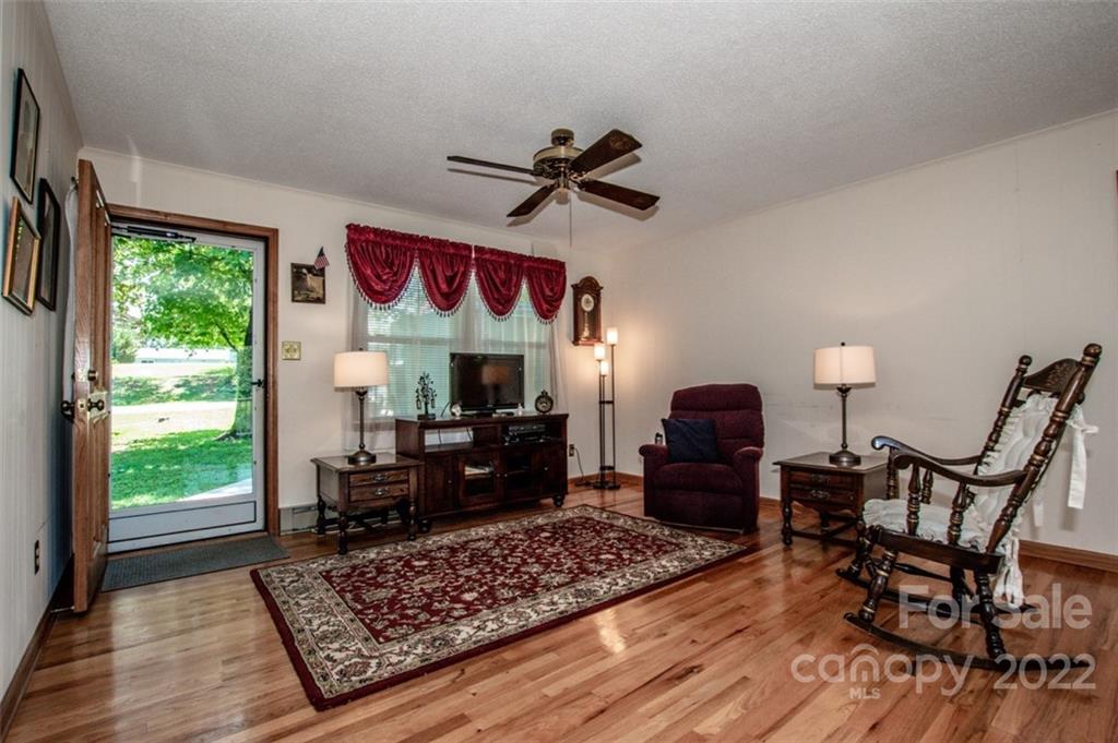 554 Brumley Road Mooresville, NC 28115 - Photo 17 of 36 Gallery Image 17
