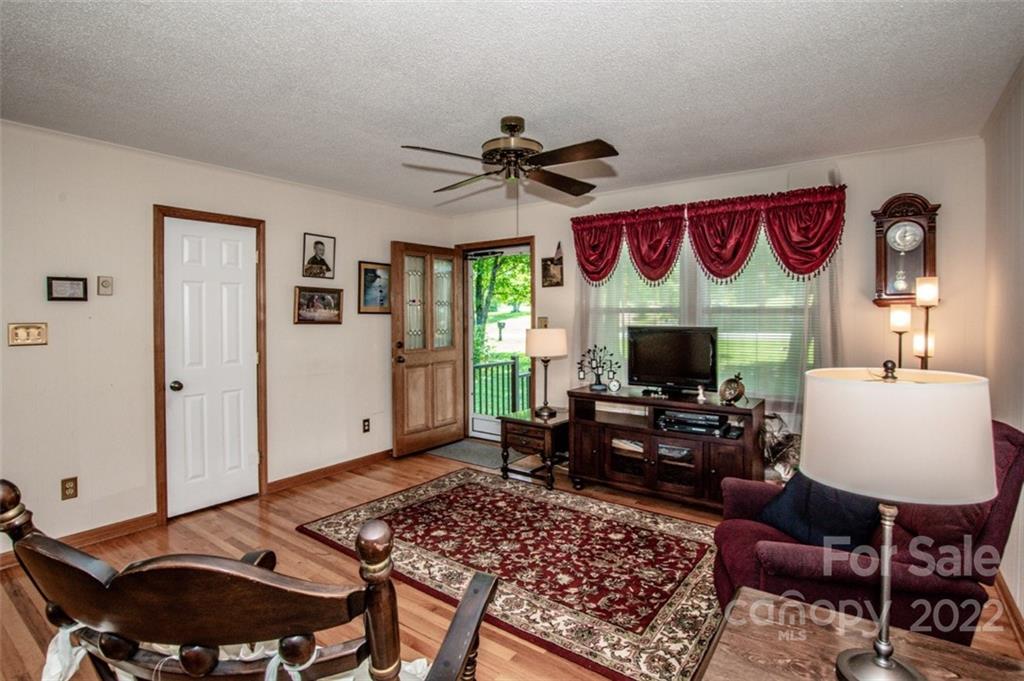 554 Brumley Road Mooresville, NC 28115 - Photo 18 of 36 Gallery Image 18