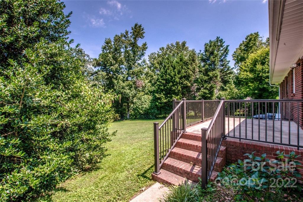 554 Brumley Road Mooresville, NC 28115 - Photo 9 of 36 Gallery Image 9