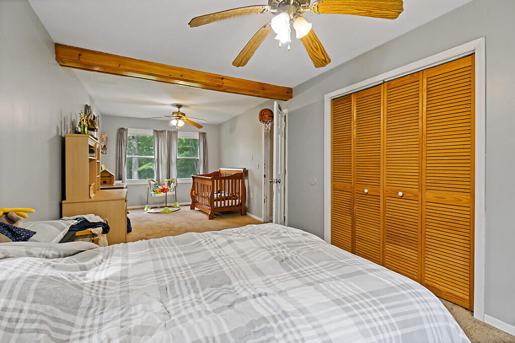 372 Wings Mills Road Mount Vernon, ME 04352 - Photo 15 of 55 First floor bed