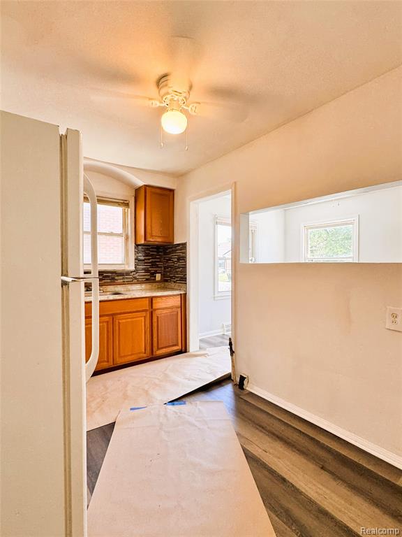 8835 Whitcomb Detroit, MI 48228 - Photo 11 of 22 Gallery Image 11