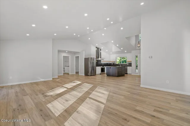 $1,110,000 | 10050 Duce Road, Athol, ID 83801