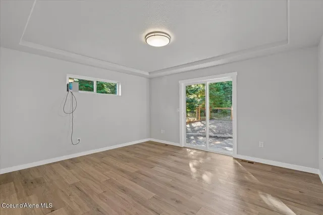 $1,110,000 | 10050 Duce Road, Athol, ID 83801